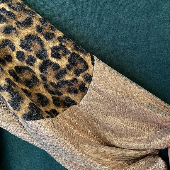 Forest Green Cheetah Print Sequin Patchwork Top - Picture 2 of 4